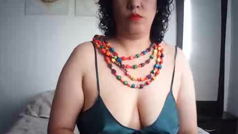 Snapshot of ccharlot chatting on 04-15-26, 04:14 ccharlot online show from 04-15-26, 04:14