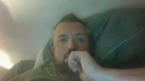 Snapshot of cebcool chatting on 12-21-25, 11:34 Sb online show from 12-21-25, 11:34