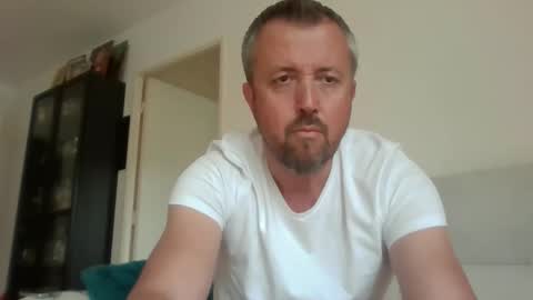 Snapshot of cebcool chatting on 04-20-26, 02:53 Sb online show from 04-20-26, 02:53