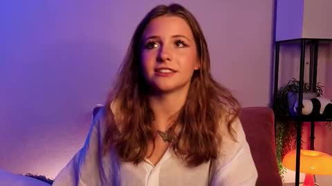 Snapshot of ceceliapidcock chatting on 11-16-25, 07:19 Lina online show from 11-16-25, 07:19