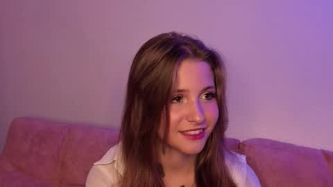 Snapshot of ceceliapidcock chatting on 11-19-25, 07:36 Lina online show from 11-19-25, 07:36