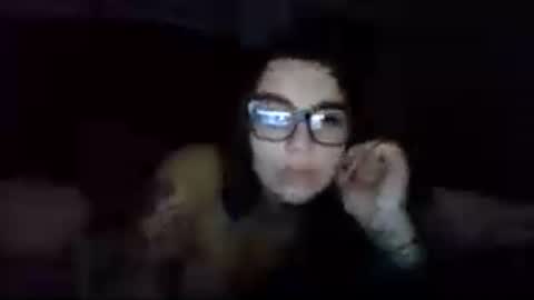 Snapshot of ceceluv27 chatting on 08-03-26, 01:59 ceceluv27 online show from 08-03-26, 01:59