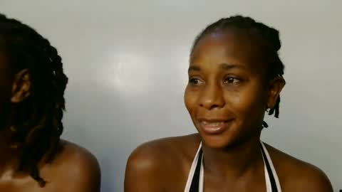 Snapshot of cecile_scarlet chatting on 07-28-26, 03:13 Cecile online show from 07-28-26, 03:13