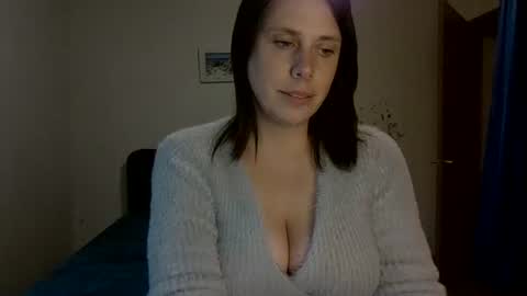 Cecilee Sohless  online show from 01-16-26, 04:00