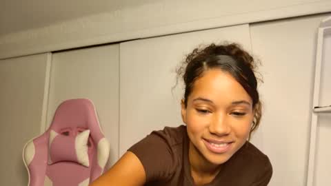 Snapshot of cedaya555 chatting on 09-26-25, 11:53 CEDAYA555 online show from 09-26-25, 11:53