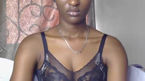 cee_queen online show from 06-26-26, 06:07