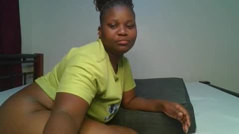 ceepretty25 online show from 03-26-26, 01:01