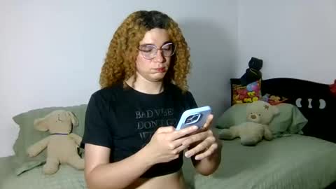 Snapshot of celessteseductora chatting on 05-20-26, 06:58 celessteseductora online show from 05-20-26, 06:58