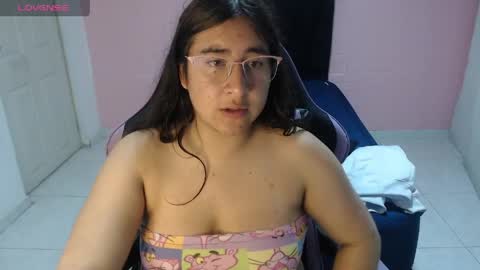 Snapshot of celeste817631 chatting on 05-15-26, 04:58 celeste817631 online show from 05-15-26, 04:58