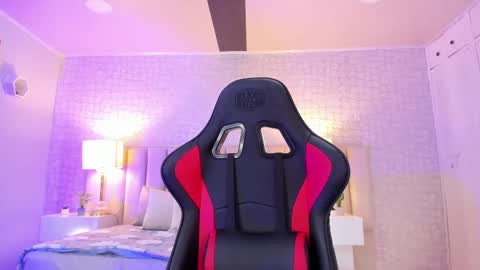 Celeste online show from 02-10-25, 06:24