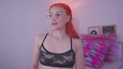 Celeste  online show from 09-15-25, 05:35