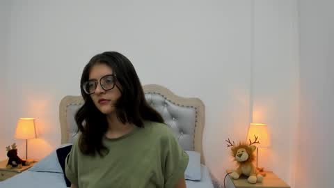 Celeste Calderon online show from 12-20-25, 11:17