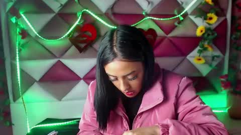 Snapshot of celeste_owen18 chatting on 02-12-25, 02:14 celeste owen18 online show from 02-12-25, 02:14