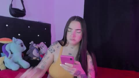 Celeste Y Pipe online show from 12-16-25, 03:33