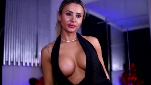 Mona online show from 03-27-26, 08:41