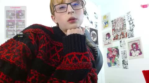 Snapshot of celesteayase chatting on 10-31-25, 12:33 celesteayase online show from 10-31-25, 12:33