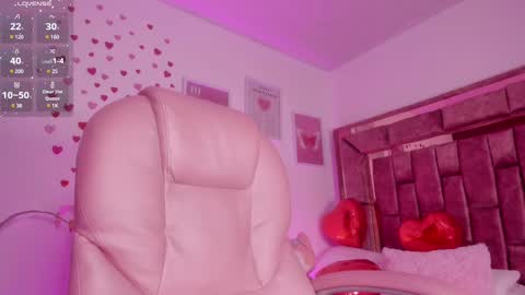 Snapshot of celestecute_ chatting on 02-19-25, 11:57 Celeste   INSTAGRAM Celestecute 01 online show from 02-19-25, 11:57