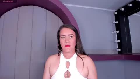 Snapshot of celestelewis_ chatting on 10-08-25, 07:55 Celeste  online show from 10-08-25, 07:55