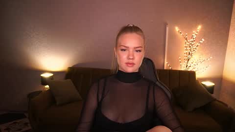 celestenoirr online show from 09-26-25, 07:23