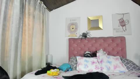 Snapshot of celesteredds chatting on 10-24-25, 11:17 Celeste online show from 10-24-25, 11:17