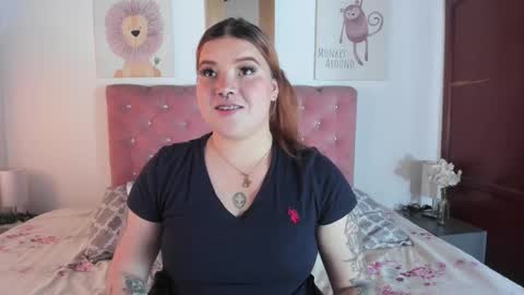 Snapshot of celesteredds chatting on 10-27-25, 02:54 Celeste online show from 10-27-25, 02:54