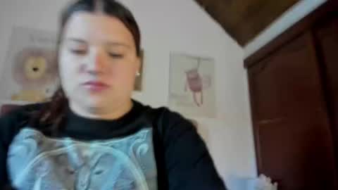 Snapshot of celesteredds chatting on 10-30-25, 11:22 Celeste online show from 10-30-25, 11:22