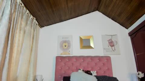 Snapshot of celesteredds chatting on 11-07-25, 11:21 Celeste online show from 11-07-25, 11:21