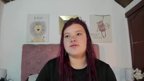 Snapshot of celesteredds chatting on 11-21-25, 11:31 Celeste online show from 11-21-25, 11:31