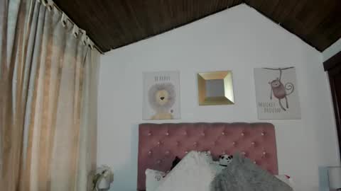 Snapshot of celesteredds chatting on 12-19-25, 11:28 Celeste online show from 12-19-25, 11:28