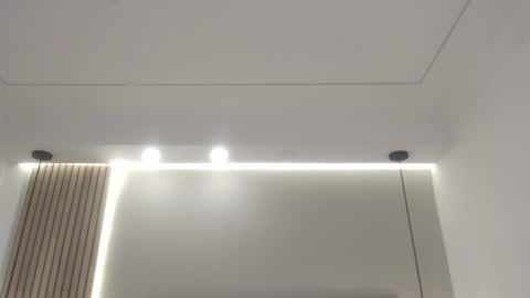 Snapshot of celestica_rose chatting on 06-14-26, 04:03 Celestica online show from 06-14-26, 04:03