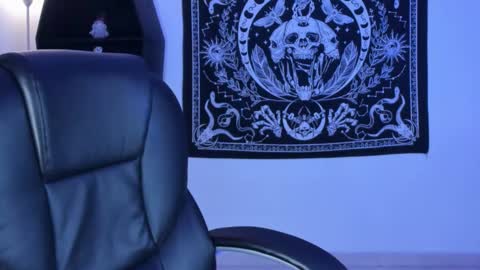   online show from 11-12-25, 11:36