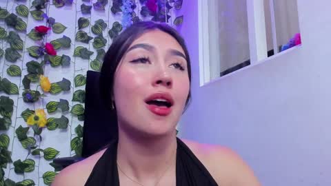 Snapshot of celestinepurple chatting on 01-03-25, 10:40 Celestineeeeee online show from 01-03-25, 10:40