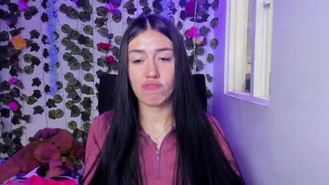 Snapshot of celestinepurple chatting on 01-08-25, 08:39 Celestineeeeee online show from 01-08-25, 08:39