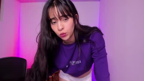 Snapshot of celestinepurple chatting on 03-08-25, 11:39 Celestineeeeee online show from 03-08-25, 11:39