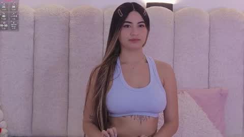Snapshot of celestte_vanegas chatting on 05-11-26, 06:05 celestte_vanegas online show from 05-11-26, 06:05