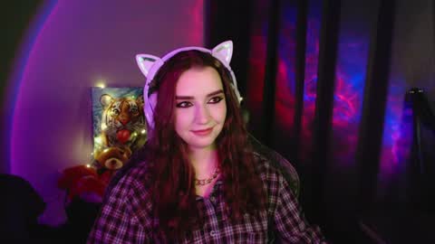 Snapshot of celia_sensual_ chatting on 06-20-26, 07:38 celia_sensual_ online show from 06-20-26, 07:38