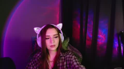 Snapshot of celia_sensual_ chatting on 07-10-26, 08:11 celia_sensual_ online show from 07-10-26, 08:11