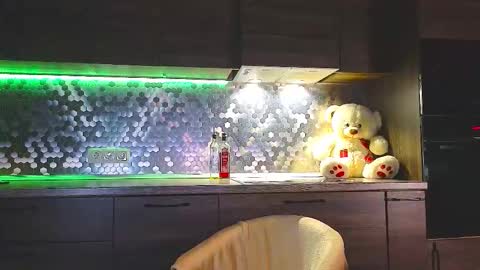 Aneli online show from 10-23-25, 10:52