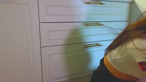 Aneli online show from 11-24-25, 08:52