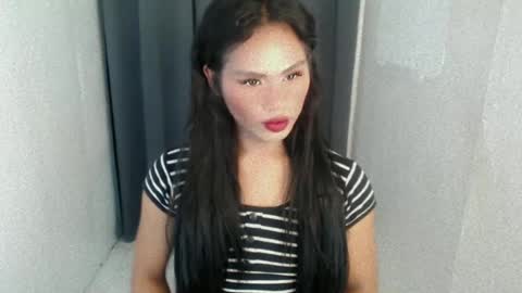 Snapshot of cellin_fuckdoll chatting on 06-12-26, 05:39 cellin online show from 06-12-26, 05:39
