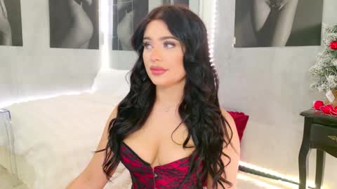 CELIA online show from 12-22-25, 04:42