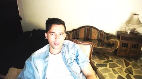 Snapshot of centurionjohnny chatting on 09-17-25, 12:01 centurionjohnny online show from 09-17-25, 12:01