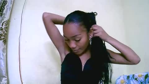 cerminah online show from 10-18-25, 05:03