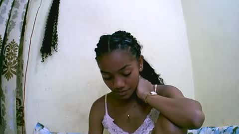 cerminah online show from 10-31-25, 08:48