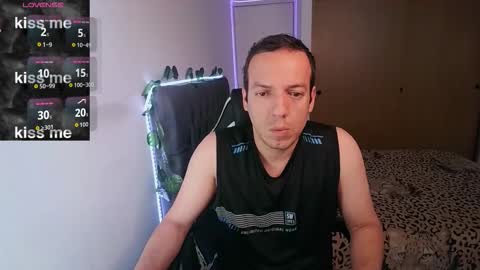 Cerso online show from 10-30-25, 01:23