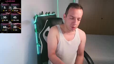Snapshot of cerso1 chatting on 04-16-26, 01:01 Cerso online show from 04-16-26, 01:01