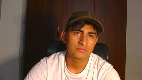 Snapshot of cesarex148 chatting on 02-26-25, 03:21 Cesar online show from 02-26-25, 03:21