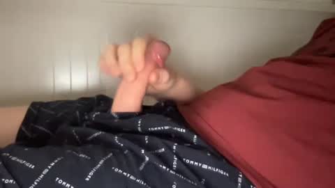 Snapshot of cesium86 chatting on 12-11-24, 05:10 Xander online show from 12-11-24, 05:10