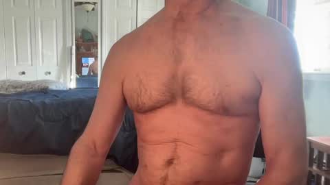 Snapshot of cfnmworkout1 chatting on 02-05-25, 01:33 cfnmworkout1 online show from 02-05-25, 01:33