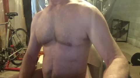 Snapshot of cfnmworkout1 chatting on 04-27-26, 06:28 cfnmworkout1 online show from 04-27-26, 06:28